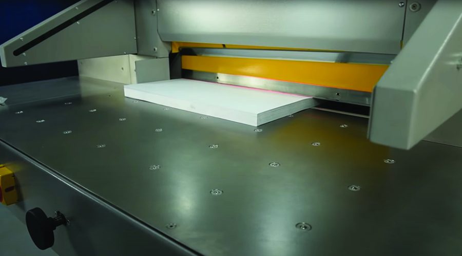 Paper Trimming on Guillotine 2